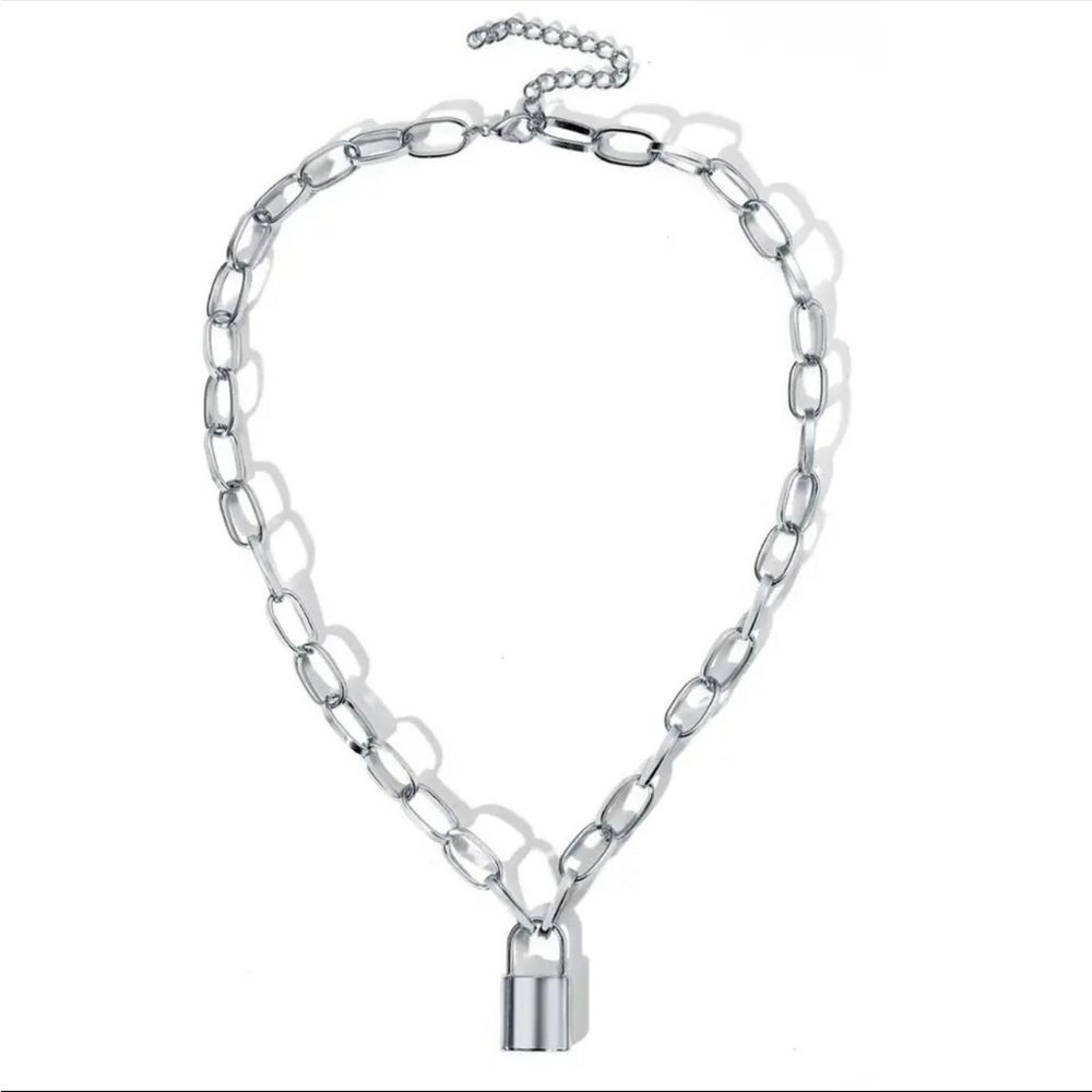 beautiful lock pad necklace